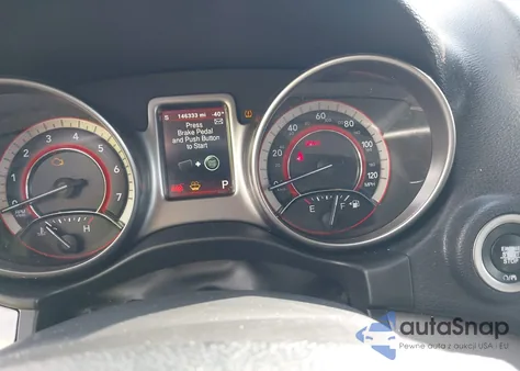 2019 Dodge Journey Crossroad from USA, damaged, VIN 3C4PDCGG3KT694132